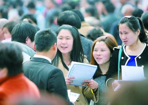 正规途径发表论文：学术与职业双重提升