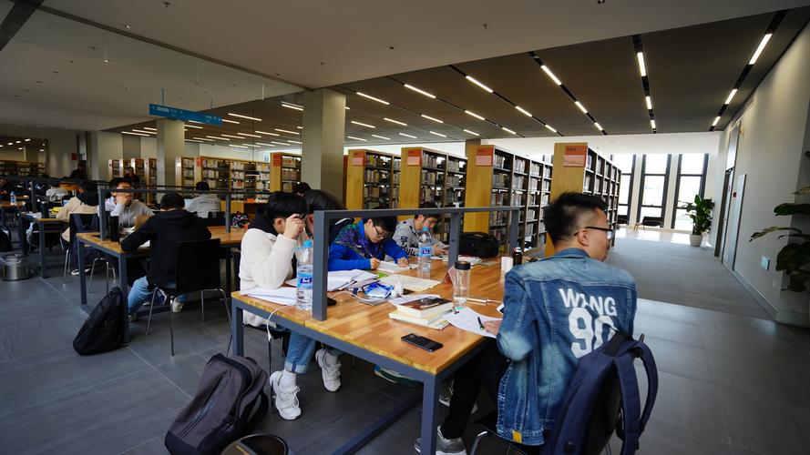 解析红外光电子技术期刊杂志发表论文投稿：《红外》，月刊