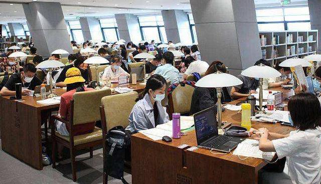 解锁学术期刊在线投稿：全面了解投稿论文发表要求与流程