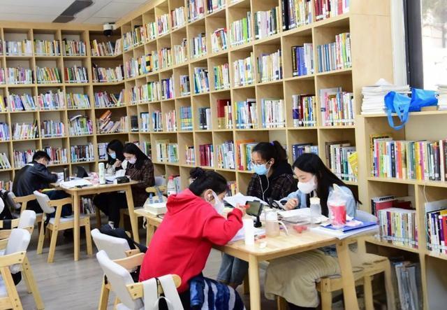 大学生创新创业论文发表全攻略：时间规划与关键步骤