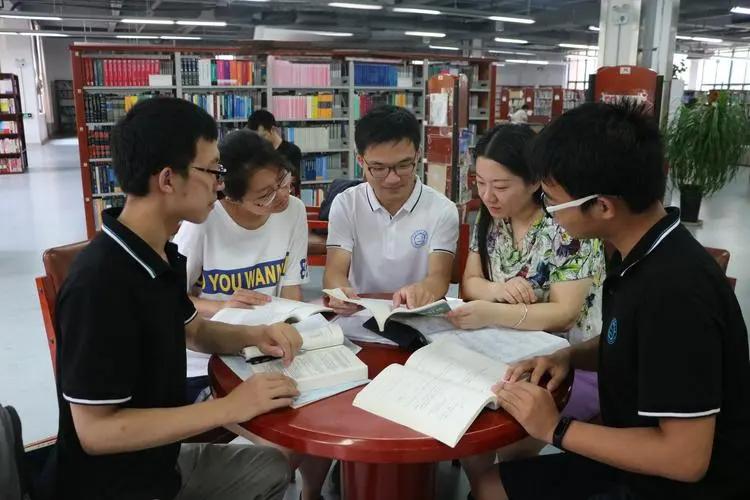 出版费用揭秘：一般范围与影响因素全解析