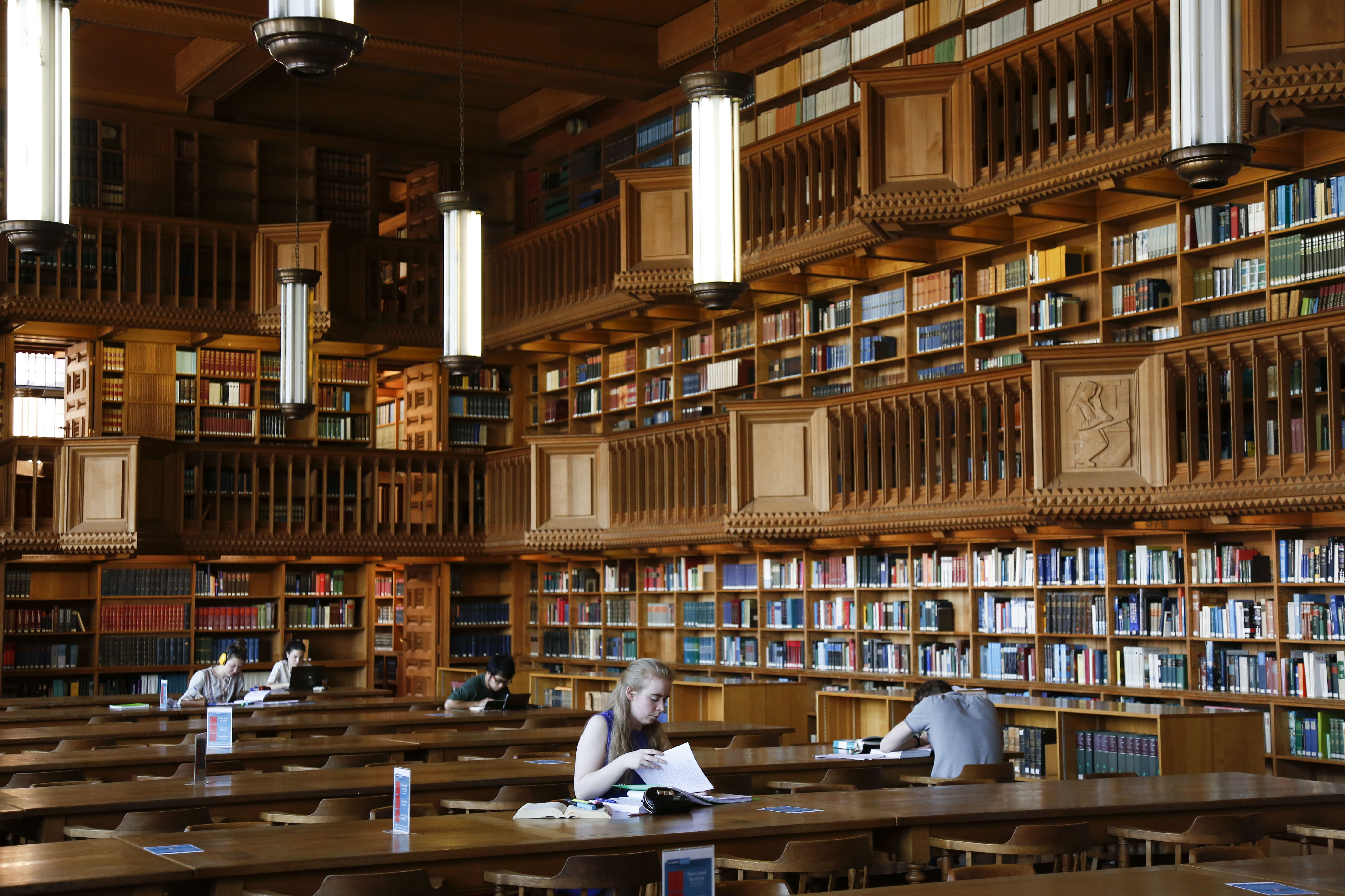 文学政治历史经济新闻哲学语言《西部学刊》期刊：发表论文投征稿