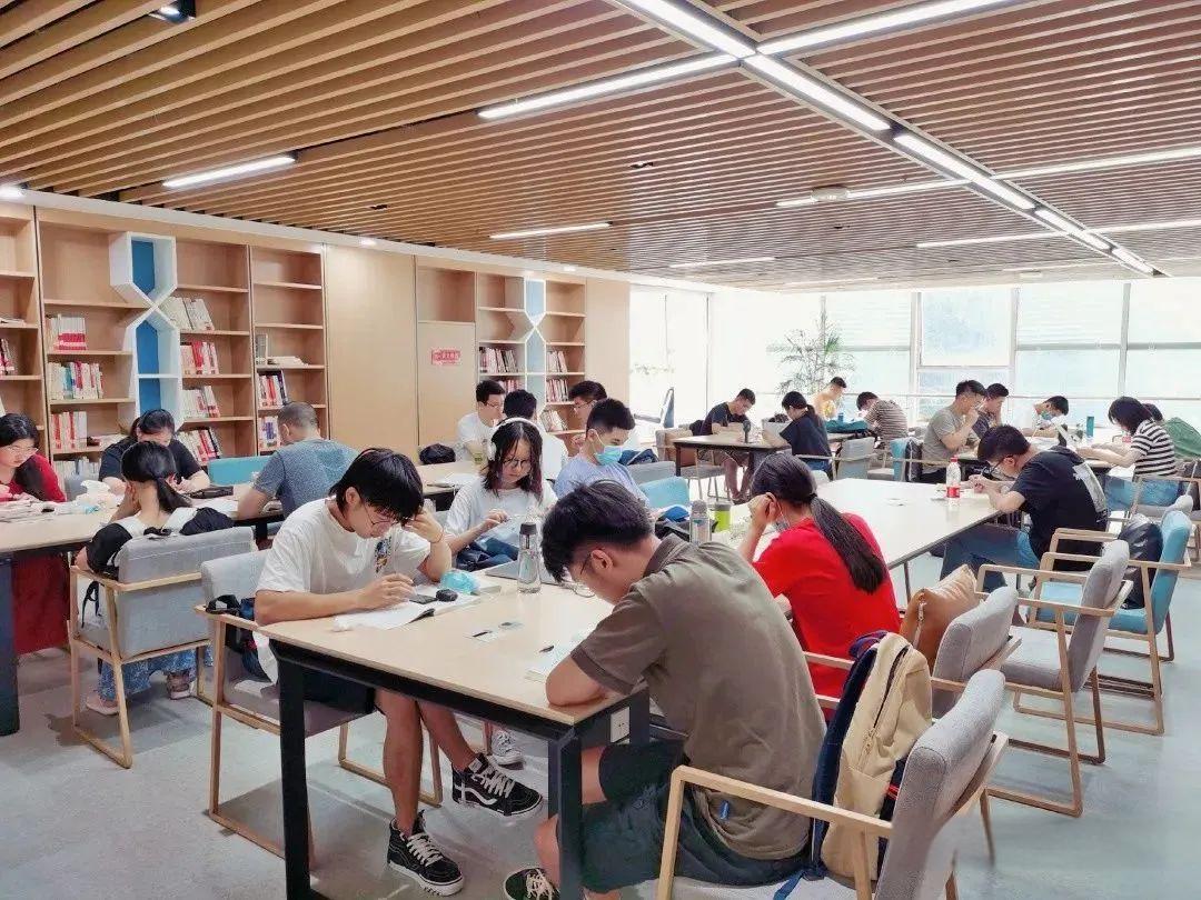评职称论文发表投稿攻略：加急快速出刊学术