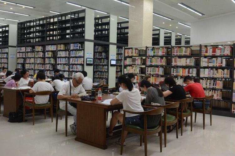 高级职称论文投稿发表必读：注意事项与实战