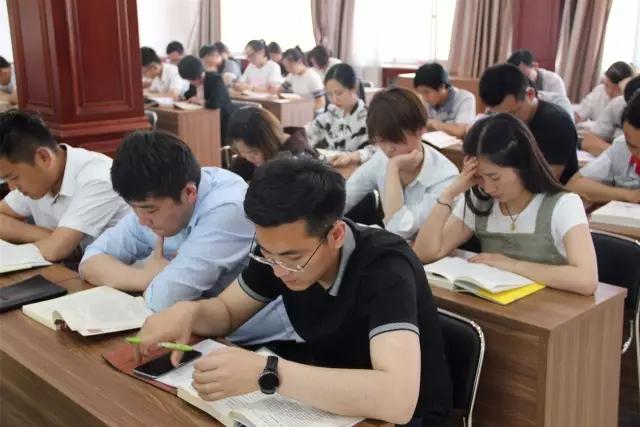 汽车工程职称之路：学术专著出书出版与中高