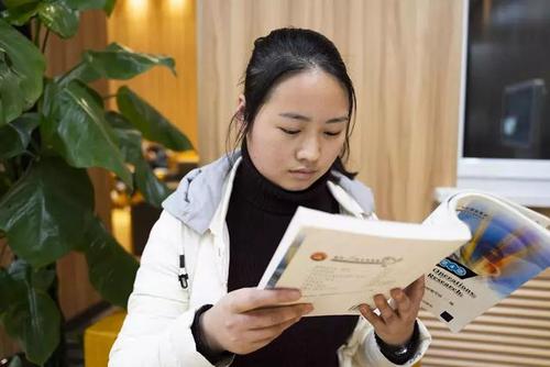 教法教育能力提升人才培养文化纵览《俏丽》