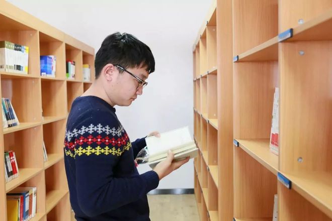 维权以案说法理法治实务《职工法律天地》期