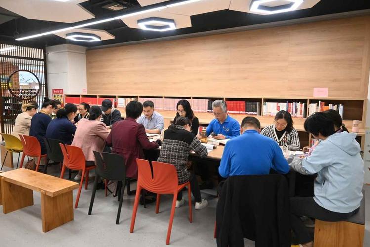 职称评定论文发表攻略：期刊杂志投稿时间规划与作者身份要求解析